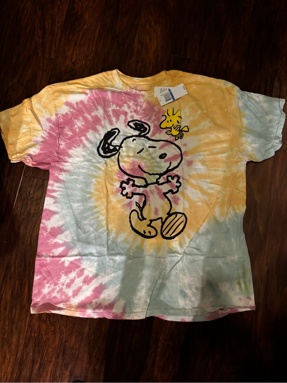🚨 LAST ONE!! GORGEOUS Peanuts Tie-Dye Snoopy & Woodstock Short Sleeve Tee